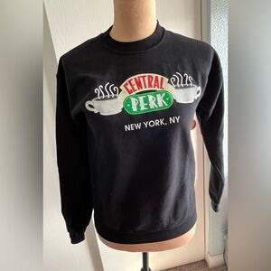 NWT friends Central Perk, New York sweatshirt XS men’s or women’s